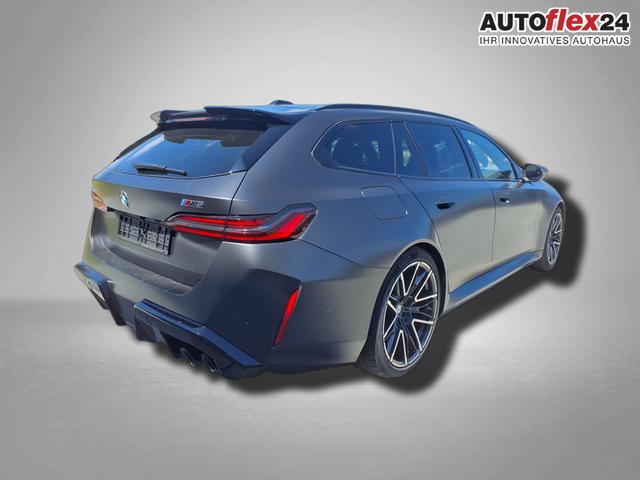 BMW M5 Touring 4.4 8-Gang Steptronic xDrive 