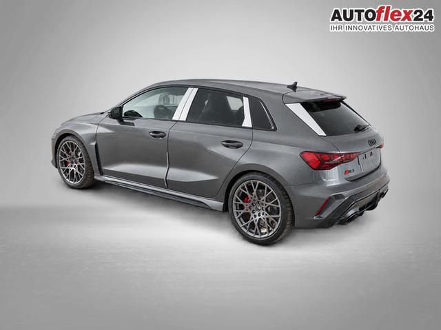 Vorlauffahrzeuge Audi RS3 - Sportback 2.5 TFSI 294 kW (400 PS) 7-Gang-S-tronic