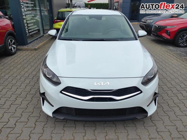 Kia II Ceed SPIN 1.5 T-GDI AT Kamera*Sitzheizung*APP*Navi 