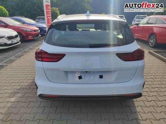 Kia II Ceed Sportswagon Spin SW AT Spin*Navi*Shzg*Lhzg*PDC*Cam*16Zoll 