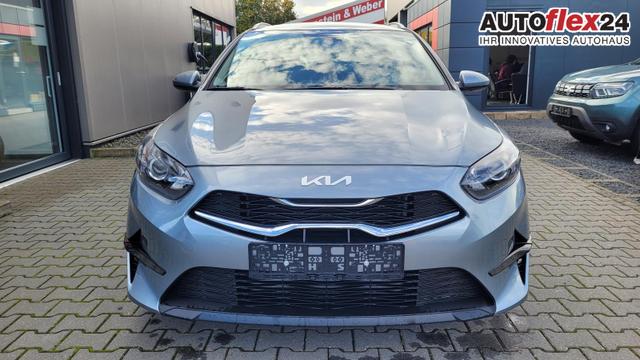 Gebrauchtfahrzeug Kia Ceed Sportswagon - Gold SW  MJ25 Navi Shzg Lhzg PDC Cam 16Zoll 