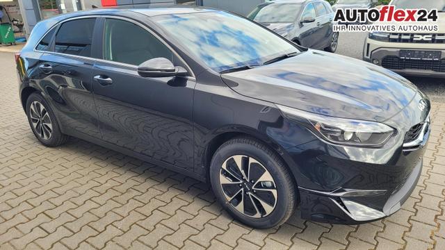 Kia II Ceed Gold Gold*LED*Navi*Shzg*Lhzg*PDC*Cam*16Zoll* 