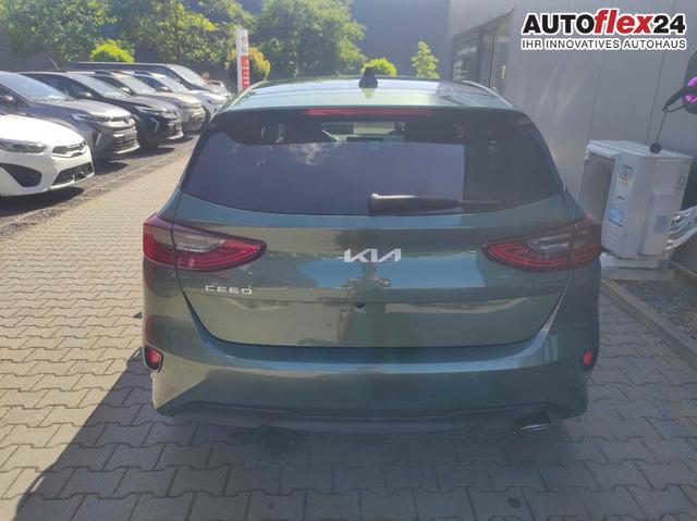 Kia II Ceed Platinum AT*LED*Navi*Shzg*PDCv+h*Cam*SD*17" 
