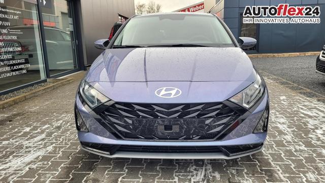 Vorlauffahrzeuge Hyundai i20 - Family Family Navi Shzg Lhzg PDC Cam 16Zoll ACA 