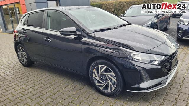 Hyundai i20 GO Go*Navi*Shzg*Lhzg*PDC*Cam*16"*Klima*VCockpit 