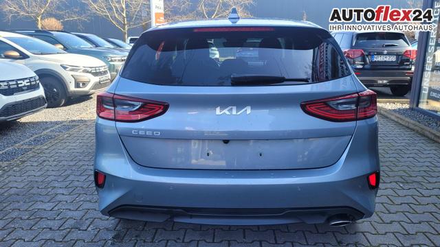 Kia Ceed Gold 1.5 AT*LED*Navi*Shzg*Lhzg*PDC*Cam*17Zoll* 