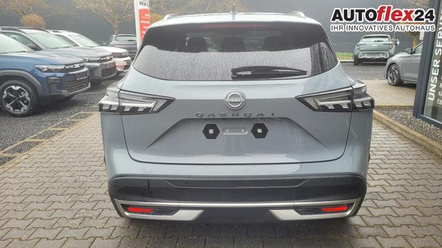 Nissan Qashqai Tekna 4x4 4x4*Navi*LED*PDach*Leder*Shzg*BFS* 