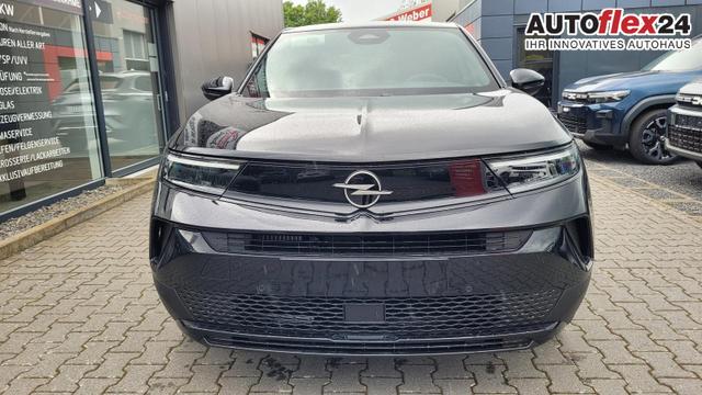 Vorlauffahrzeuge Opel Mokka - Edition Edition LED Navi Shzg PDCv h Cam ACC 17"