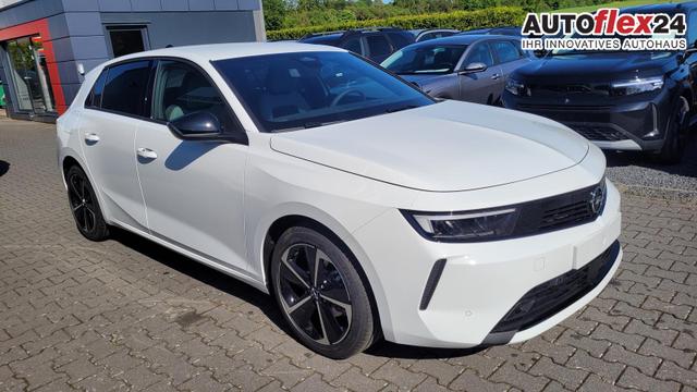 Opel Astra Edition Edition*LED*Navi*Shzg*Lhzg*PDC*Cam*17Zoll* 
