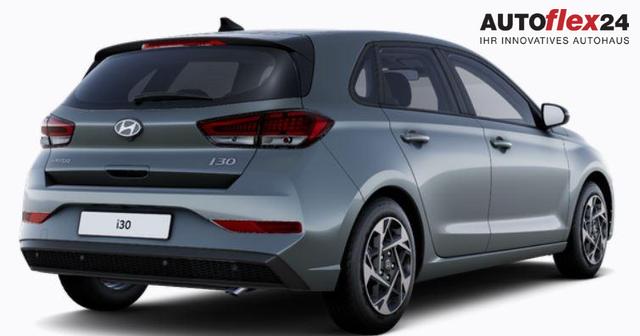 Vorlauffahrzeuge Hyundai i30 - Family HB GO Navi LED Shzg Lhzg PDC Cam 16Zoll 
