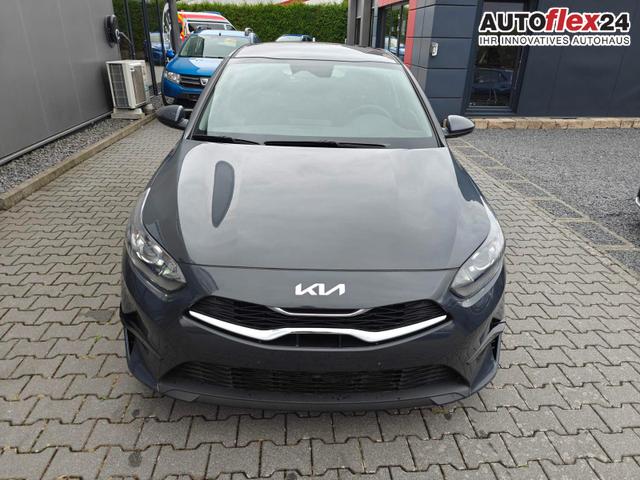 Gebrauchtfahrzeug Kia Ceed - Spin 1.5 T-GDI AT Kamera Sitzheizung APP Navi
