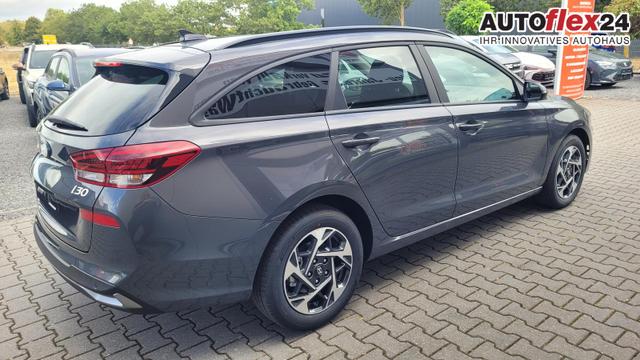 Hyundai i30 Kombi GO SW 1.6 GO*Navi*LED*Shzg*Lhzg*PDC*Cam*16Zoll* 