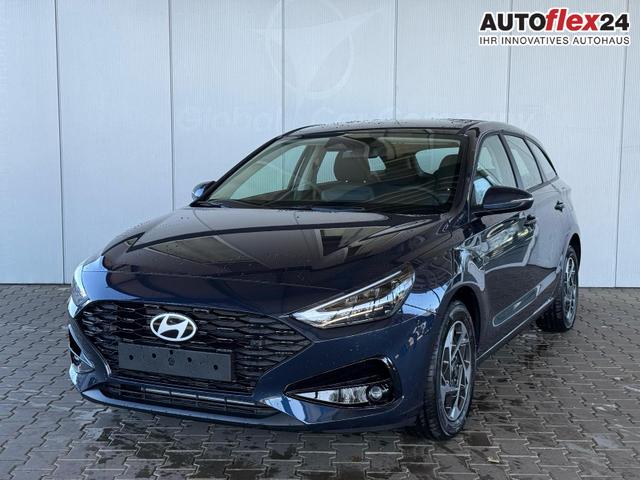 Gebrauchtfahrzeug Hyundai i30 Kombi - WG Comfort 1.5 T-GDI 6MT mHEV / Navi PDC V.&H./ Kamera LED Carplay ALU16