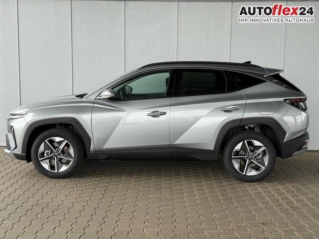 Hyundai TUCSON NX4 GO 1,6 T-GDi HEV 2WD AT / Navi ACC Keyless PDC V.&H. Kamera Sitz & Lenkr.Heiz./ LED Alu 18 