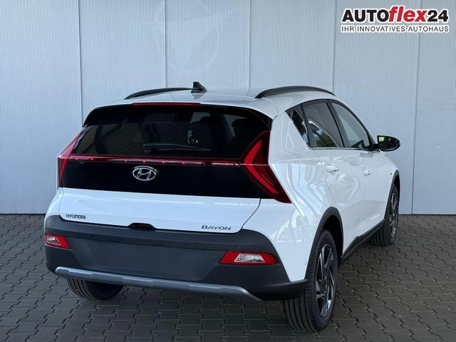 Hyundai BAYON Premium 1.0 T-GDI mHev / Bose Navi Keyless Klimaautom. LED Sitz & Lenkr.Heiz./ PDC V.&H. + Kamera 