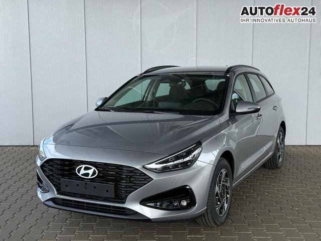 Gebrauchtfahrzeug Hyundai i30 Kombi - GO 1.5 DPI / Sitz   Lenkradh./ LED Navi Tempomat Alu16 PDC V.&H.m.Kamera