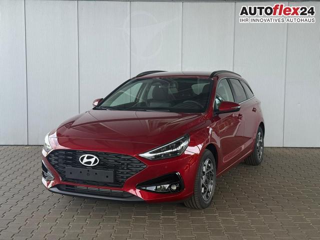 Gebrauchtfahrzeug Hyundai i30 Kombi - Style 1.5 T-GDI mHEV 6MT / Navi LED Sitz & Lenkr.Heiz Keyless PDC V.&H. Kamera Alu16