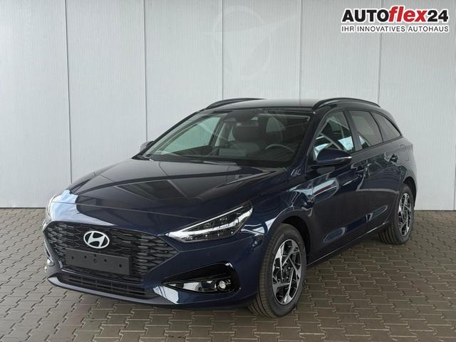 Gebrauchtfahrzeug Hyundai i30 Kombi - Comfort 1.5 GDI 6MT / Navi PDC V.&H. Kamera LED Carplay Sitz & Lenkr.Heiz.