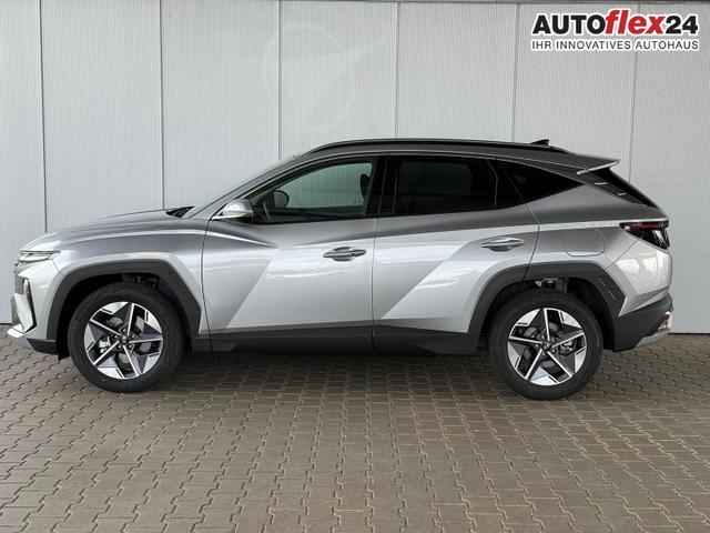 Hyundai TUCSON E-Motion 1.6 T-GDI 2WD 48V DCT / Panoramadach ACC Sitz + Lenkradheizung LED Navi PDC V&H Kamera Alu 18" 