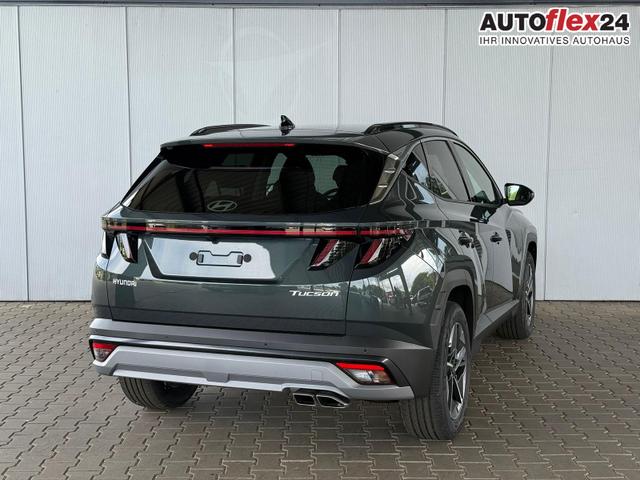 Hyundai TUCSON E-Motion 1.6 T-GDI 2WD 48V DCT / Panoramadach ACC Sitz + Lenkradheizung LED Navi PDC V&H Kamera Alu 18" 