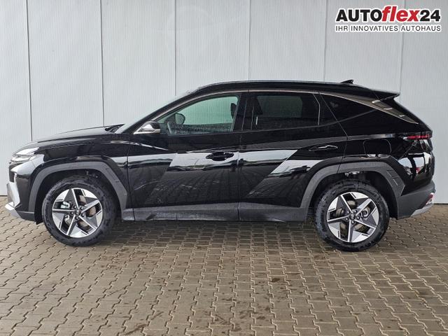 Hyundai TUCSON E-Motion 1.6 T-GDi 2WD HEV / Panoramadach ACC LED Sitz + Lenkradheizung Navi PDC V&H Kamera Alu 18" 