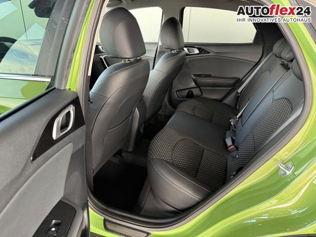 Kia XCeed Exclusive 1.5 T-GDi / Navi PDC V&H + Kamera Sitz Lenkradheizung Klimaautom./ LED Alu 16" 
