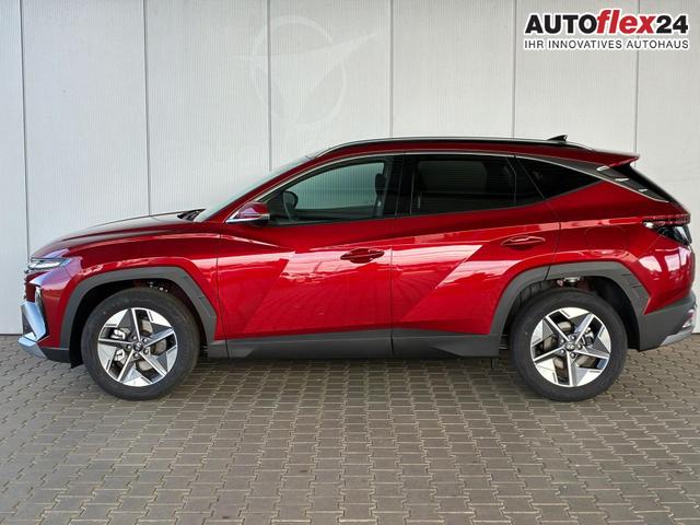 Hyundai TUCSON E-Motion 1.6 T-GDI 2WD 48V DCT / Panoramadach ACC Sitz + Lenkradheizung LED Navi PDC V&H Kamera Alu 18" 