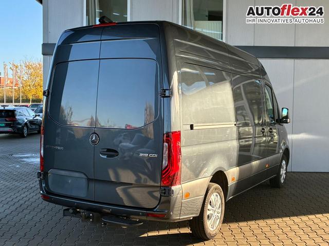 Mercedes-Benz Sprinter 319 CDI L2H2 9G-TRONIC PRO / Leder AHK LED ACC Alu 17" 