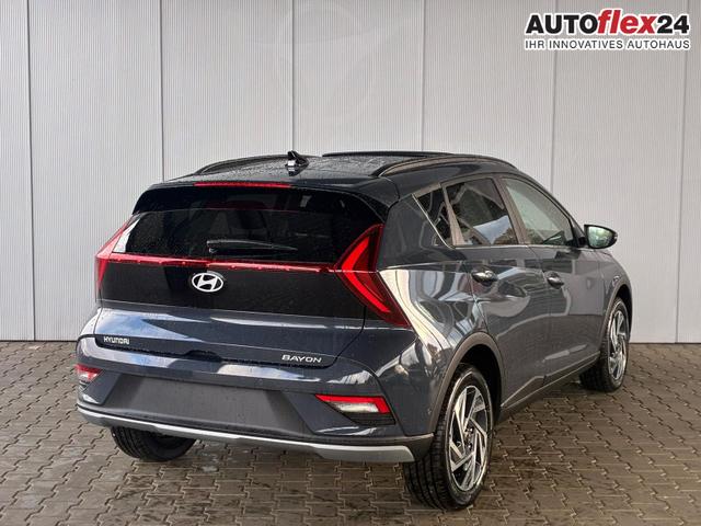 Hyundai BAYON Premium Sky 1.0 T-GDI 100 PS 48V 7DCT / Keyless ACC Soundsystem BOSE Sitz + Lenkradheizung LED Navi PDC V&H Kamera Totwinkel Alu 16" 