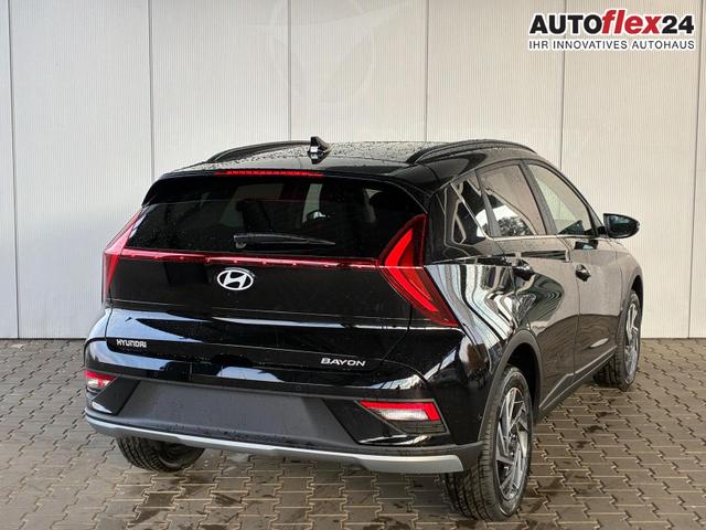 Hyundai BAYON Premium 1.0 T-GDI 100 PS 48V 7DCT / Keyless ACC Soundsystem BOSE Sitz + Lenkradheizung LED Navi PDC V&H Kamera Totwinkel Alu 16" 