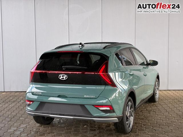 Hyundai BAYON Premium Sky 1.0 T-GDI 100 PS 48V 7DCT / Keyless ACC Soundsystem BOSE Sitz + Lenkradheizung LED Navi PDC V&H Kamera Totwinkel Alu 16" 