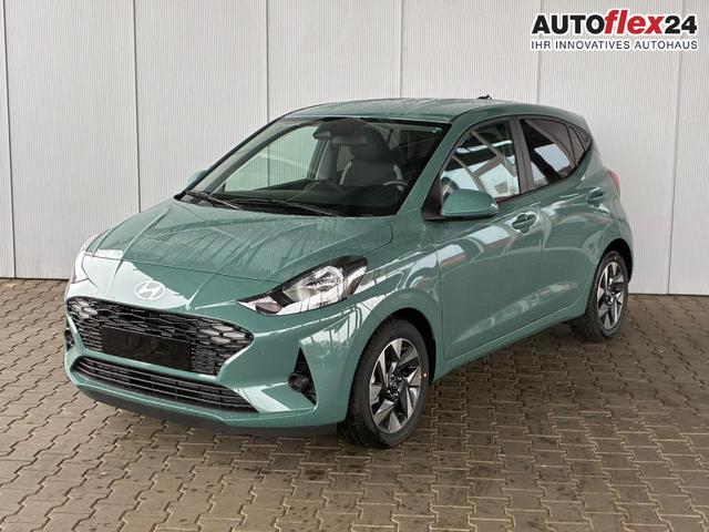 Gebrauchtfahrzeug Hyundai i10 - Advance 1.2 GDI Automatik / Rückfahrkamera Sitz   Lenkradheizung Navi Alu 15"