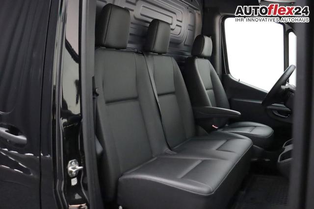 Mercedes-Benz 317 CDI Sprinter Standard HA 9G-TRONIC PRO L2H2 