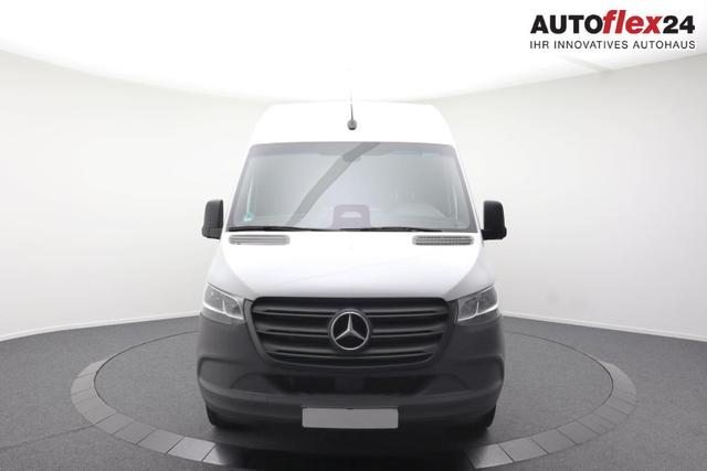 Mercedes-Benz 317 CDI Sprinter Standard HA 9G-TRONIC PRO L2H2 