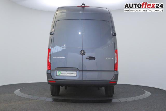 Mercedes-Benz 317 CDI Sprinter Standard HA 9G-TRONIC PRO L2H2 