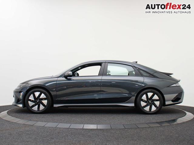 Hyundai IONIQ 6 77,4 kWh RWD / ACC LED Elekt. Heckklappe 2-Zonen Klimaaut. Alu 18" 