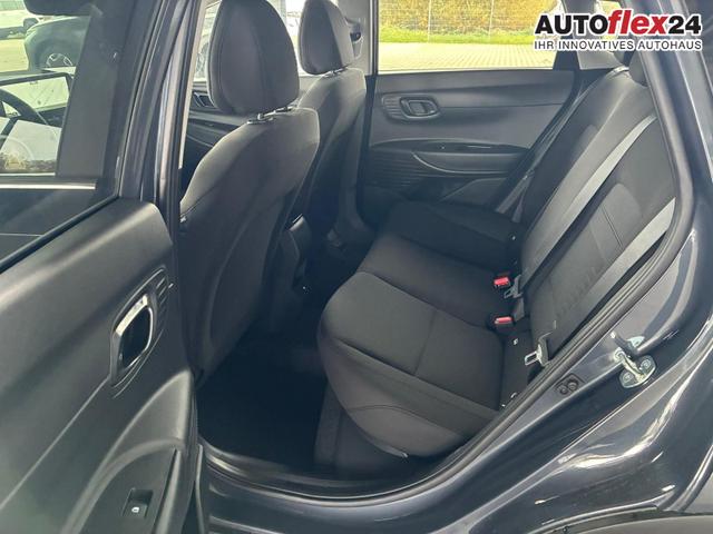 Hyundai BAYON Premium Sky 1.0 T-GDI 100 PS 48V 7DCT / Keyless ACC Soundsystem BOSE Sitz + Lenkradheizung LED Navi PDC V&H Kamera Totwinkel Alu 16" 