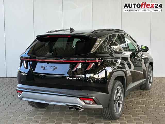 Hyundai TUCSON E-Motion 1.6 T-GDI 2WD 48V DCT / Panoramadach ACC Sitz + Lenkradheizung LED Navi PDC V&H Kamera Alu 18" 