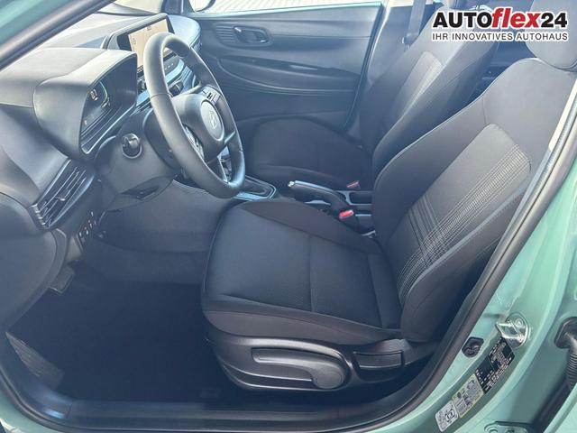 Hyundai i20 Comfort 1.0 T-GDi 7DCT / Navi Tempomat Sitz + Lenkradheizung PDC Hinten mit Kamera 