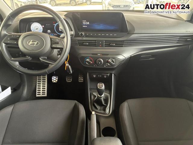 Hyundai BAYON Comfort 1.2 GDI 79 PS 5MT / LED Tempomat Navi R&uuml;ckfahrkamera Alu 16" 