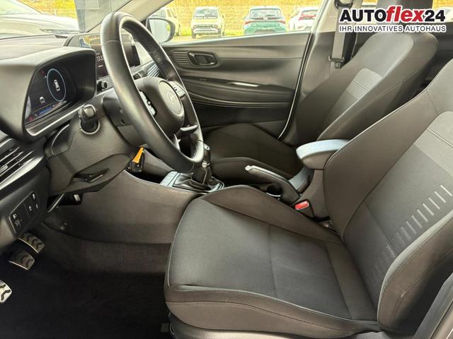 Hyundai BAYON Comfort 1.2 GDI 79 PS 5MT / LED Tempomat Navi R&uuml;ckfahrkamera Alu 16" 