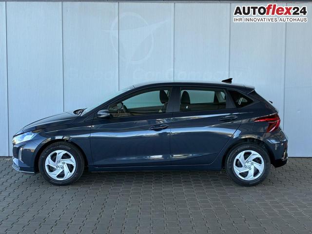 Vorlauffahrzeuge Hyundai i20 - Comfort 1.0 T-GDi 7DCT / Navi Tempomat Sitz   Lenkradheizung PDC Hinten mit Kamera