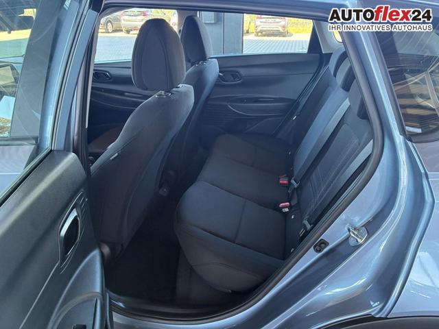 Hyundai BAYON 1.0 T-GDI DCT / Tempomat Navi R&uuml;ckfahrkamera Alu 16" 