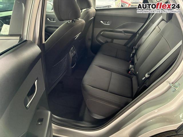 Hyundai KONA Comfort Plus 1.6 T-GDI DCT 4WD / Navi ACC Keyless Sitz + Lenkradheiz. LED Alu 18" 