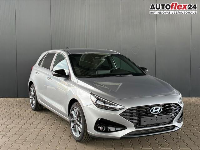 Hyundai i30 Comfort Plus 1.0 TGDI DCT / Navi ACC LED Sitz & Lenkr.Heiz PDC V&H.m.Kamera Alu 17 