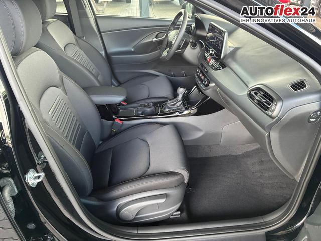Hyundai i30 Comfort Plus 1.0 TGDI DCT/ ACC / PDC V.&H.Kamera Keyless Sitz & Lenkr.Heiz./ LED Alu 17 