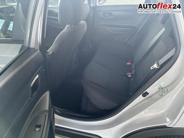 Hyundai BAYON Comfort Plus 1.2 MPI / Navi PDC m. Kamera Klimaautom./ LED Sitz & Lenkr.Heiz/ Alu16 