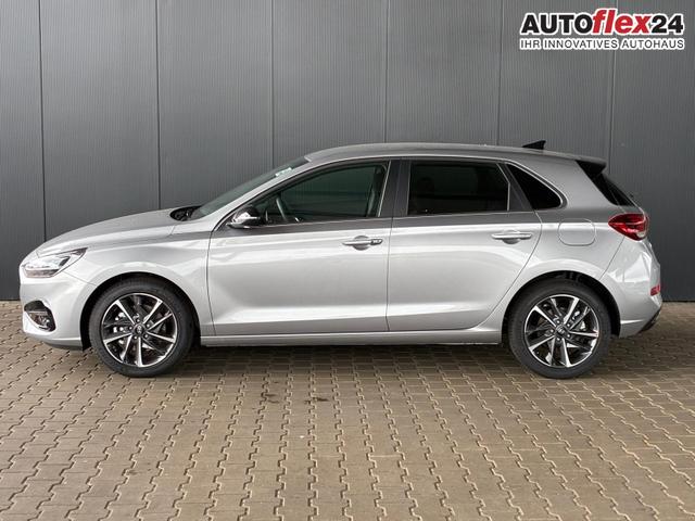 Vorlauffahrzeuge Hyundai i30 - Comfort Plus 1.0 TGDI DCT/ ACC / PDC V.&H.Kamera Keyless Sitz & Lenkr.Heiz./ LED Alu 17