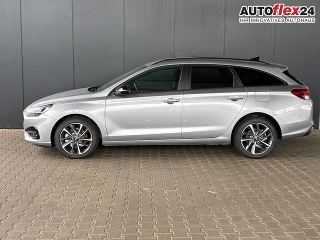 Vorlauffahrzeuge Hyundai i30 Kombi - Comfort Plus 1.0 TGDI DCT / Navi Sitz   Lenkradheizung PDC V&H Kamera LED Alu 17"