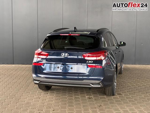 Hyundai i30 Kombi Comfort Plus 1.0 TGDI DCT / Navi Sitz + Lenkradheizung PDC V&H Kamera LED Alu 17" 